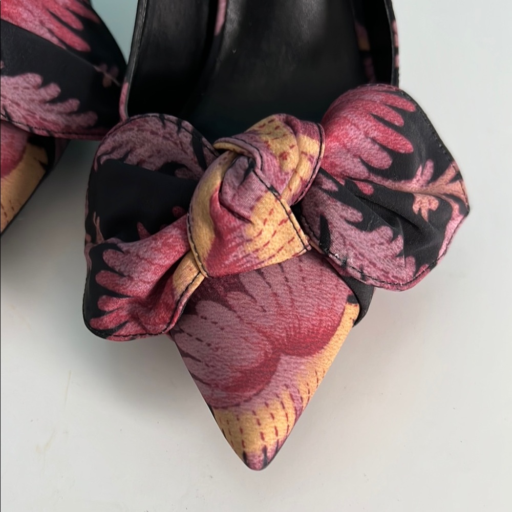 NWT Ted Baker RYANNE  Pink and Black Floral Heels